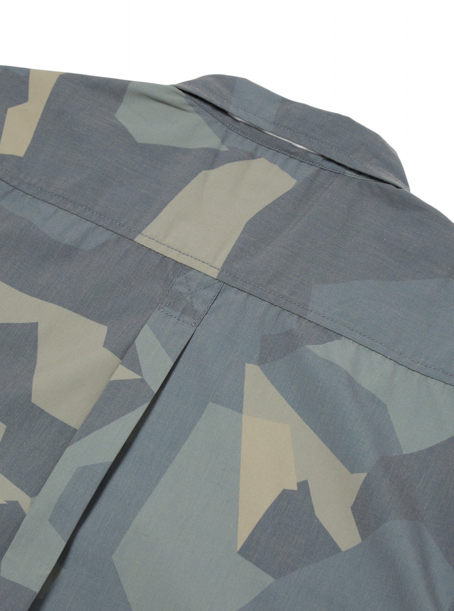 Tech Overshirt