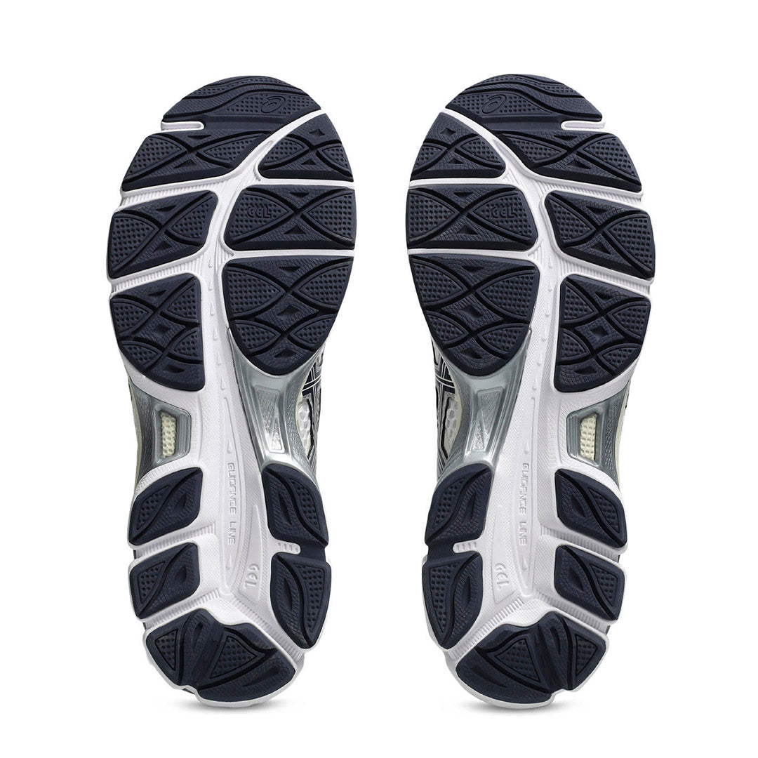 Gel-Cumulus 16 Sneakers