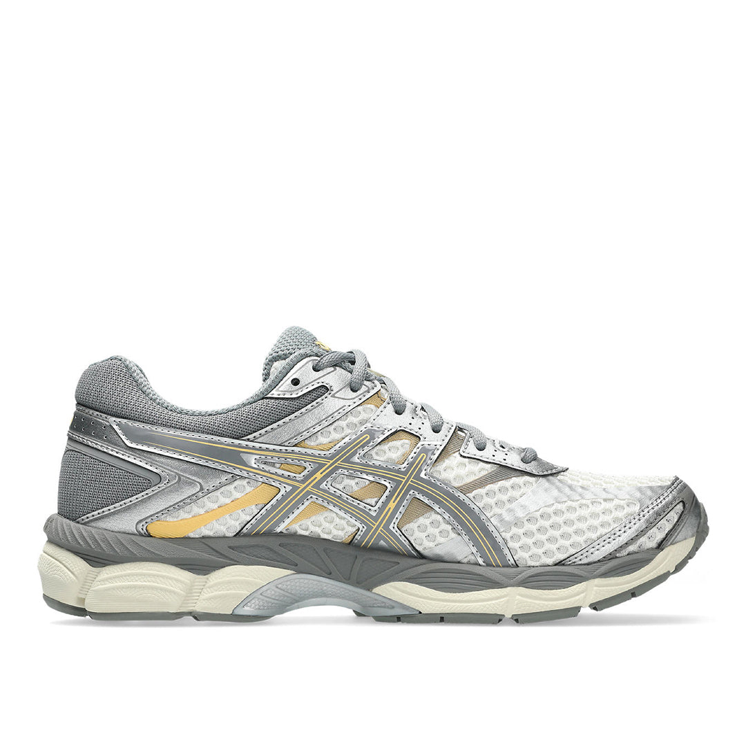 ASICS Gel-Cumulus 16 Sneakers | thegoodlife. UAE