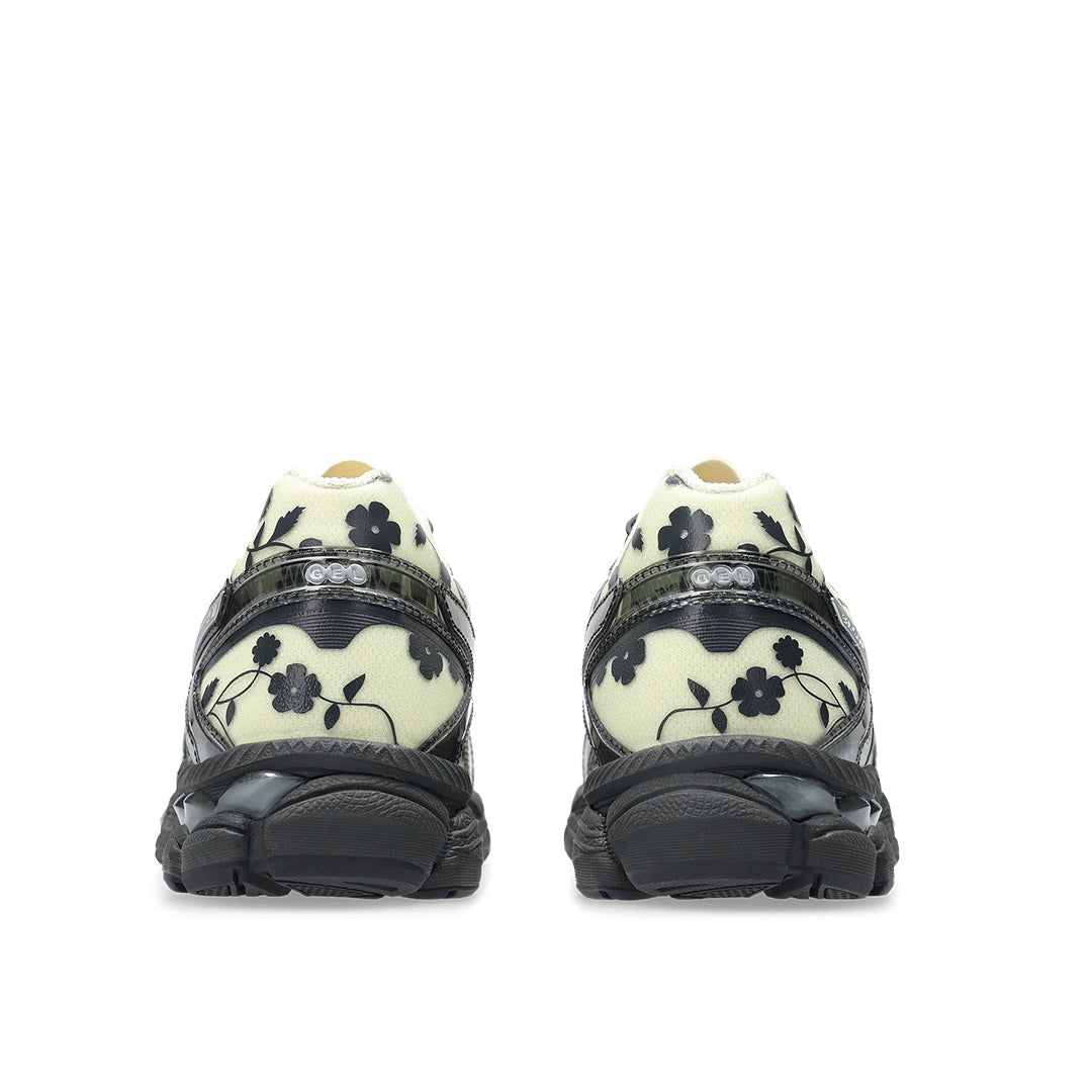 ASICS Gel-Cumulus 16 SSCB Sneakers | thegoodlife. UAE