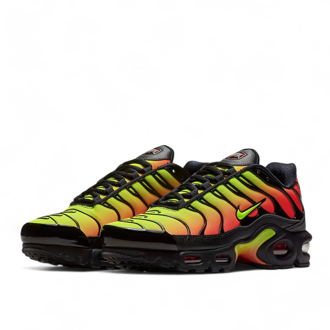 Nike Air Max Plus TN SE Women's Sneakers | thegoodlife. UAE