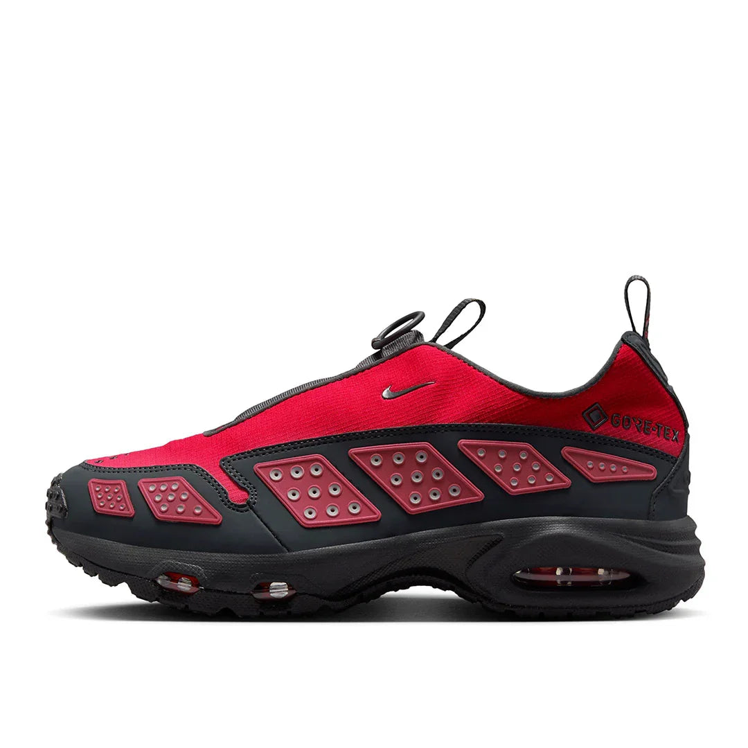 Nike Air Max SNDR GTX Sneakers | thegoodlife. UAE