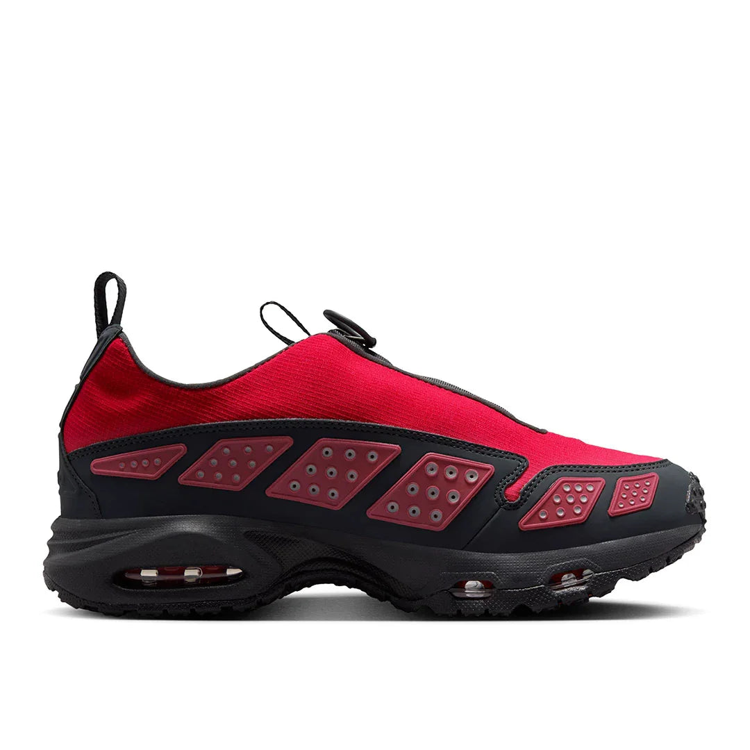 Nike Air Max SNDR GTX Sneakers | thegoodlife. UAE