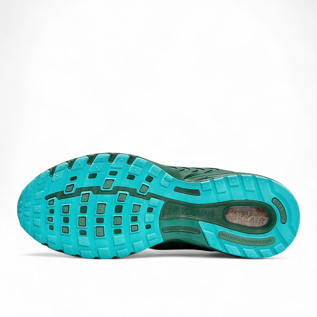 Nike - Air Pegasus 2005 - Sneakers - thegoodlife.