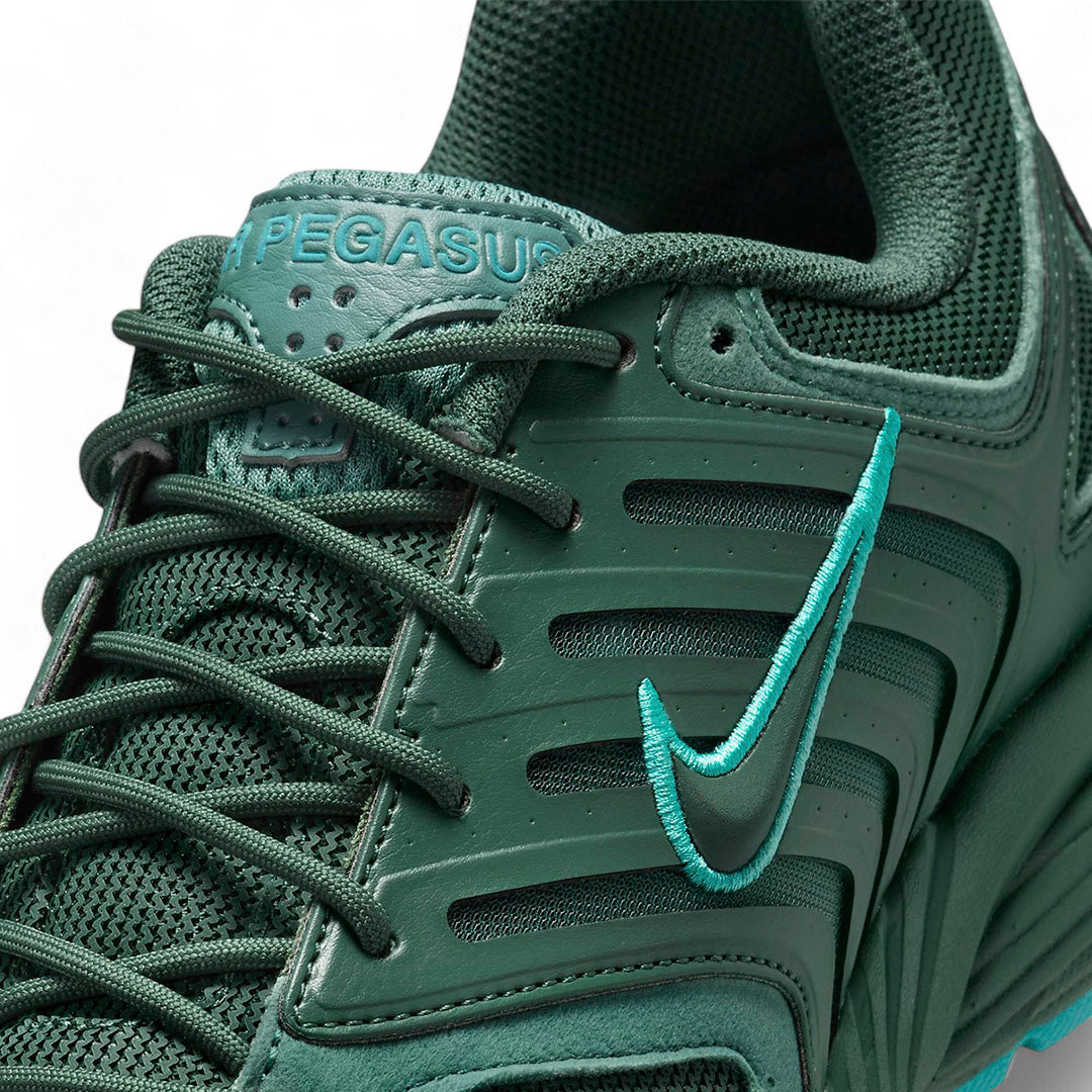 Nike - Air Pegasus 2005 - Sneakers - thegoodlife.