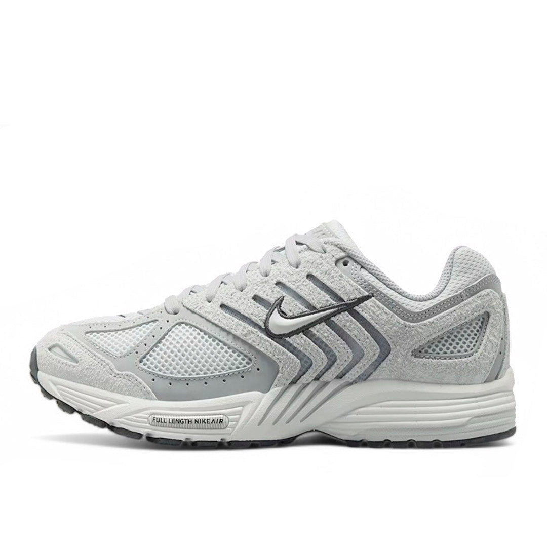 Nike Air Pegasus 2005 Women's Sneakers | thegoodlife. UAE