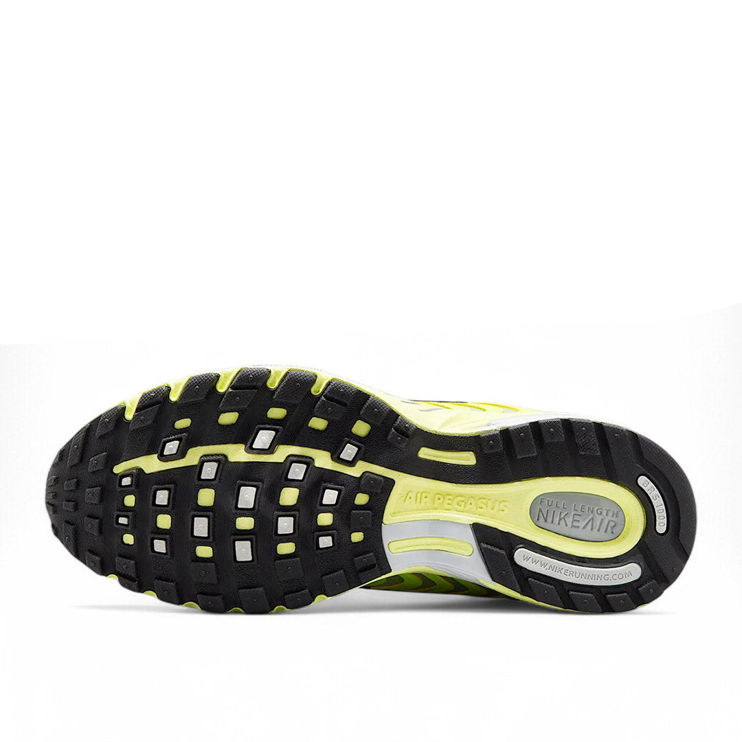 Nike Air Pegasus 2005 Women's Sneakers | thegoodlife. UAE