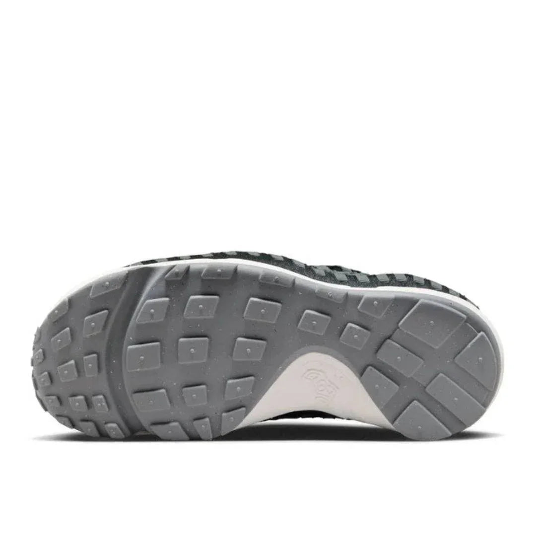 Nike Air Footscape Woven Sneakers Women's | thegoodlife. UAE