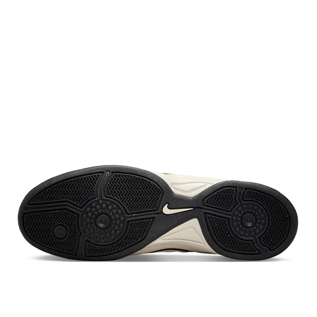 Nike Total 90 Sneakers - thegoodlife.
