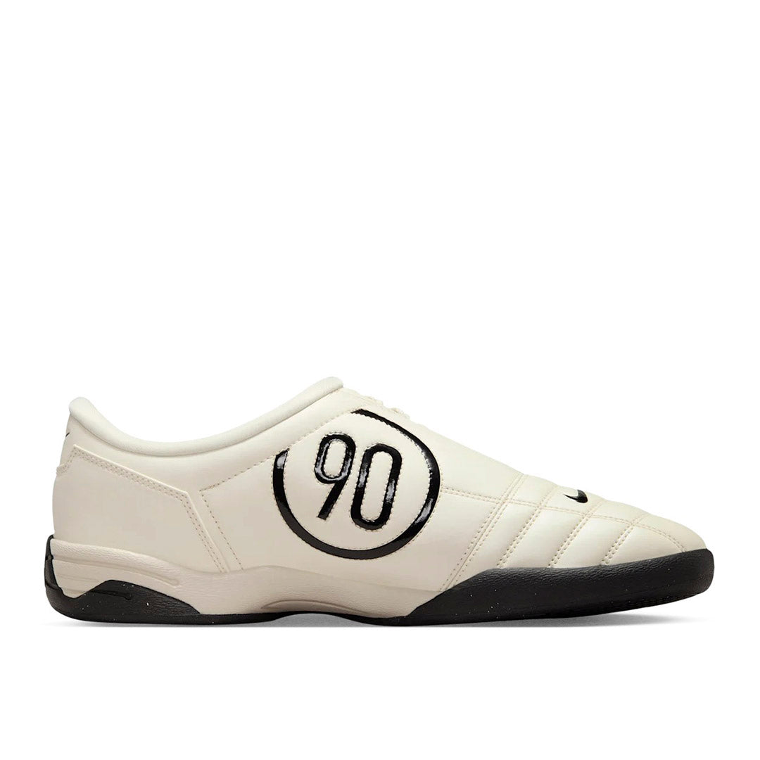 Nike Total 90 Sneakers - thegoodlife.