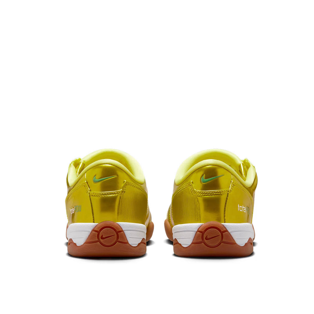 Nike Total 90 Sneakers | thegoodlife. UAE