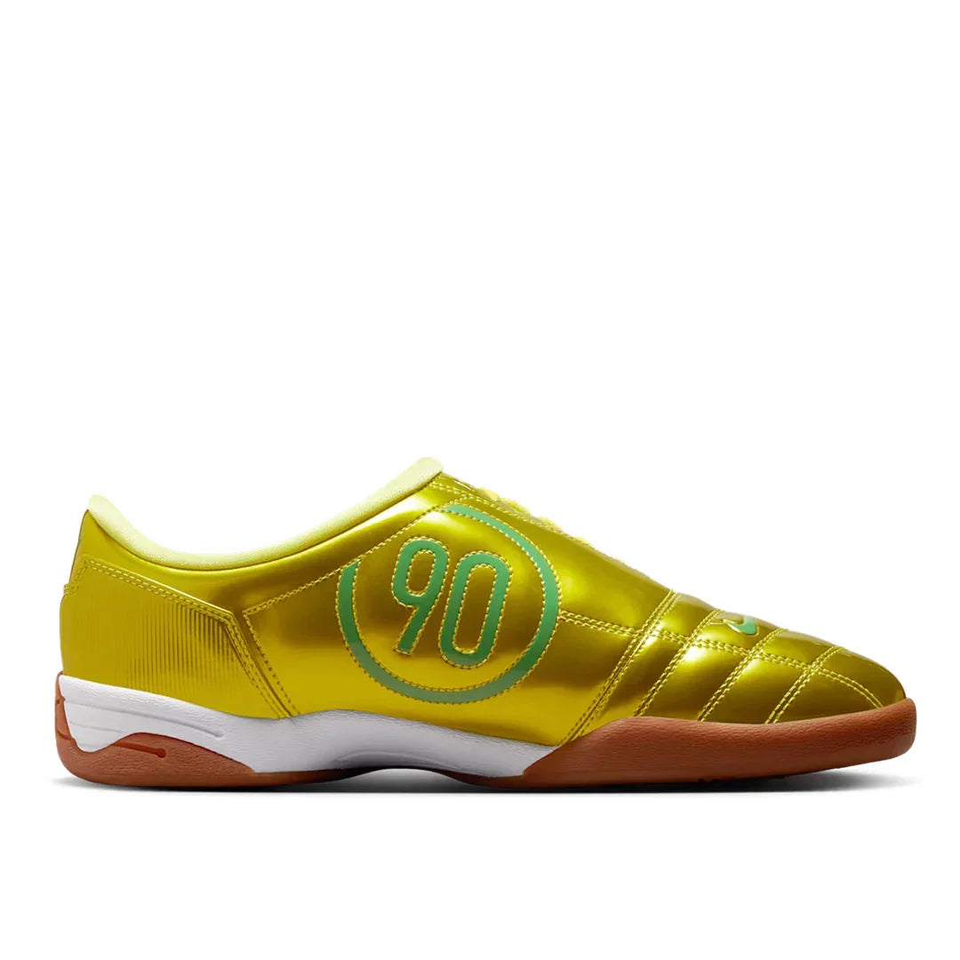 Nike Total 90 Sneakers | thegoodlife. UAE