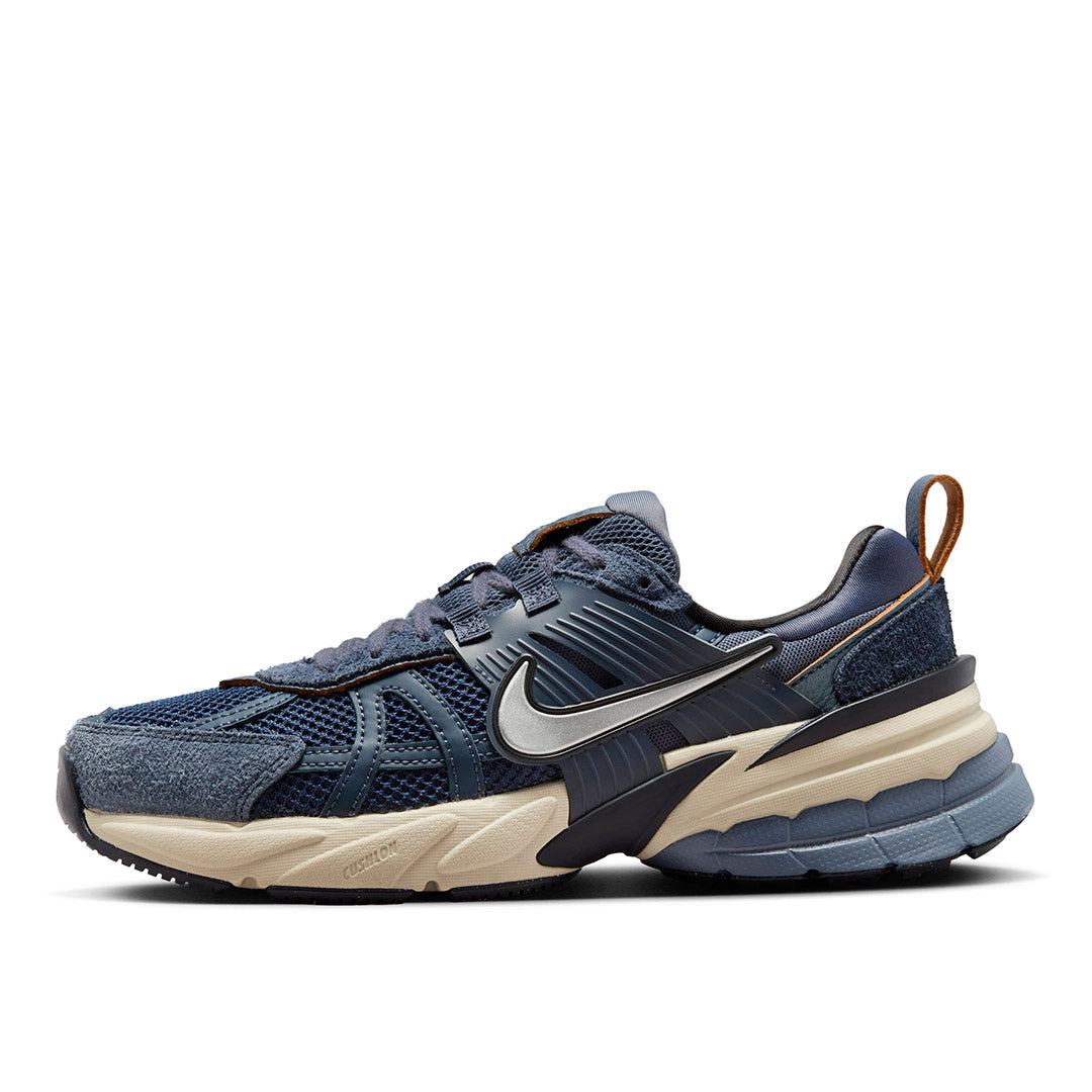 Nike - V2K Run Women's - Sneakers - thegoodlife.