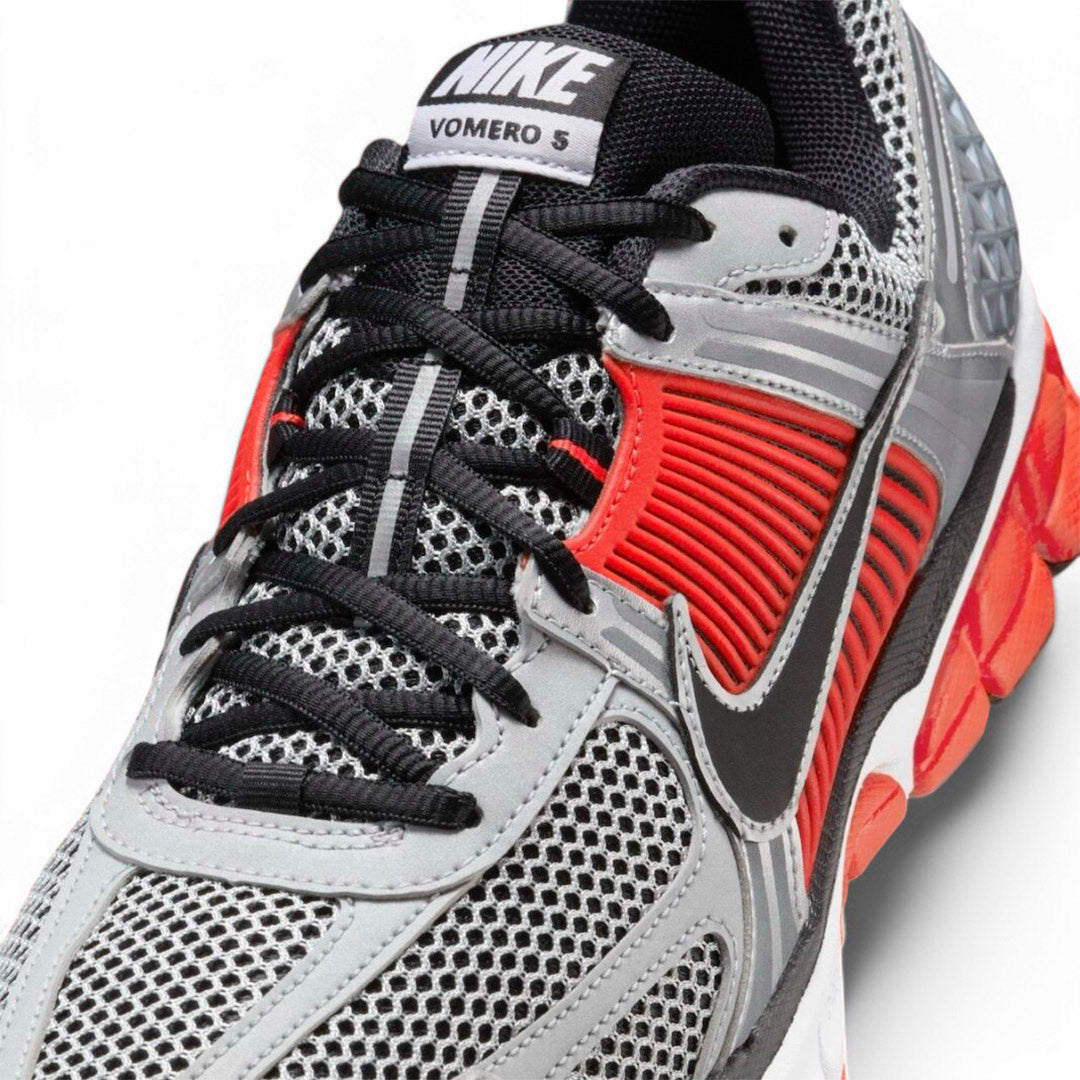 Nike Zoom Vomero 5 Sneakers | thegoodlife. UAE
