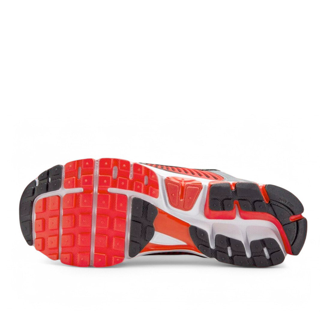 Nike Zoom Vomero 5 Sneakers | thegoodlife. UAE