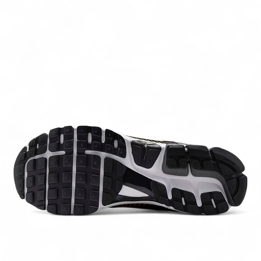 Nike Zoom Vomero 5 Sneakers | thegoodlife. UAE