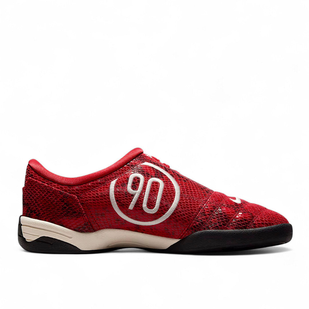 Nike Total 90 SE Women's | thegoodlife. UAE