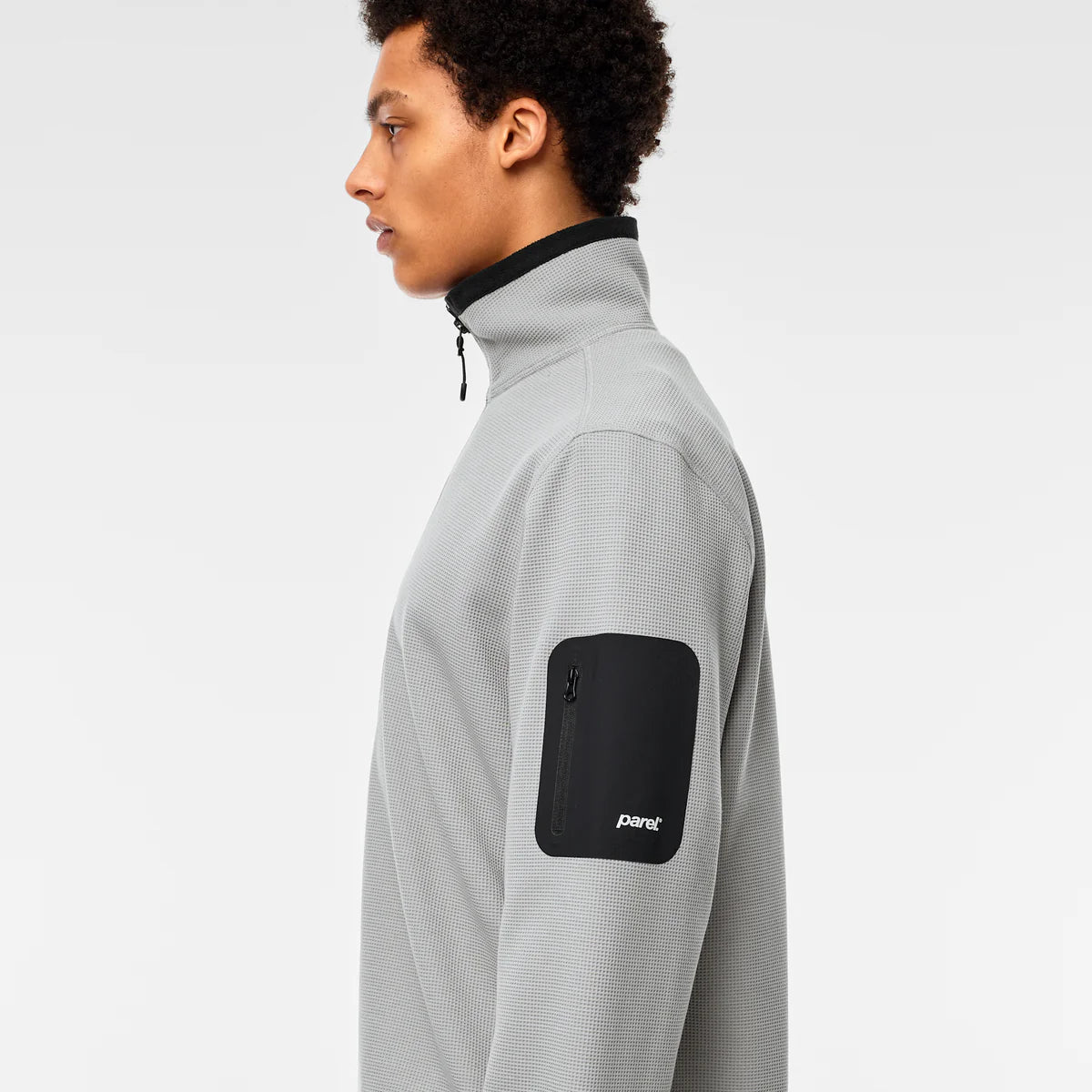 Parel Studios Toba Quarter Zip | thegoodlife. UAE