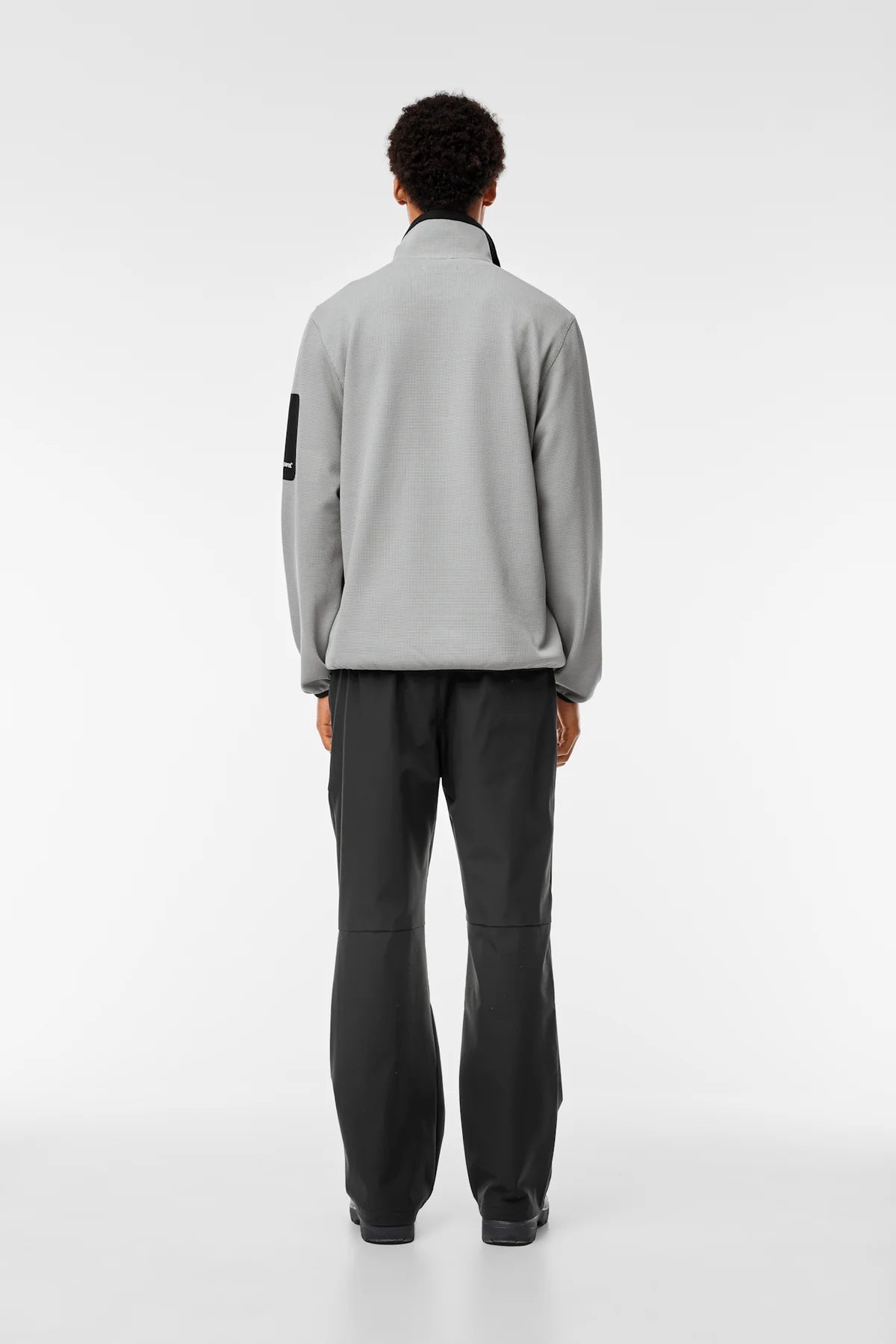 Parel Studios Toba Quarter Zip | thegoodlife. UAE