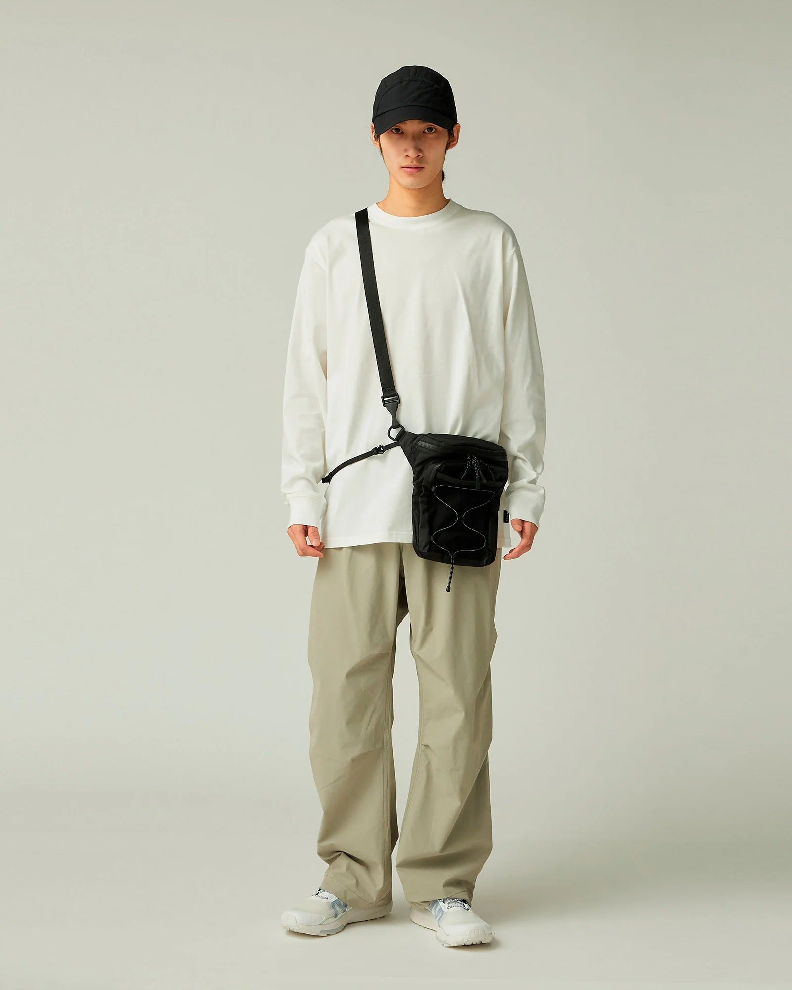 Water-Resistant Stretch Trousers