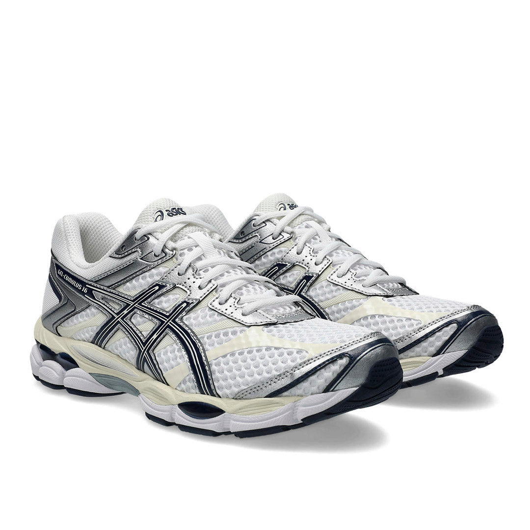 Gel-Cumulus 16 Sneakers