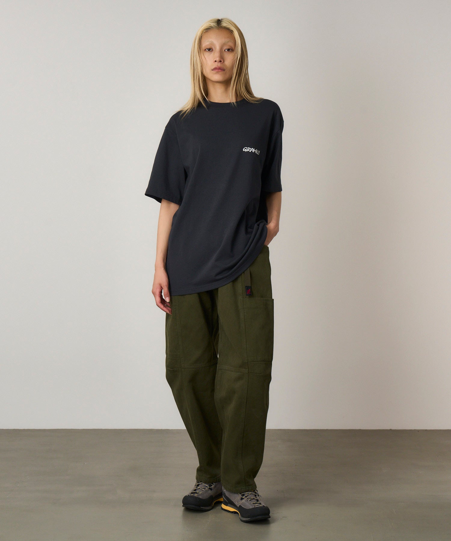 gramicci_ice_axe_tee_g5fu_t083_vintage_black__3_.jpg