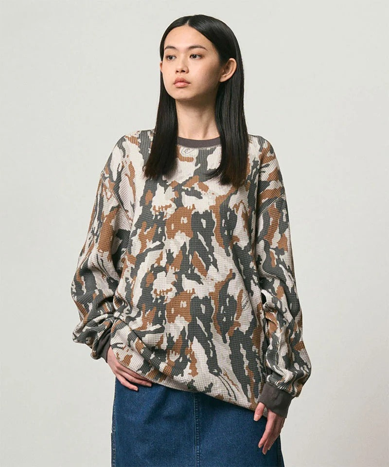 gramicci_waffle_crew_bark_camo__4_.jpg