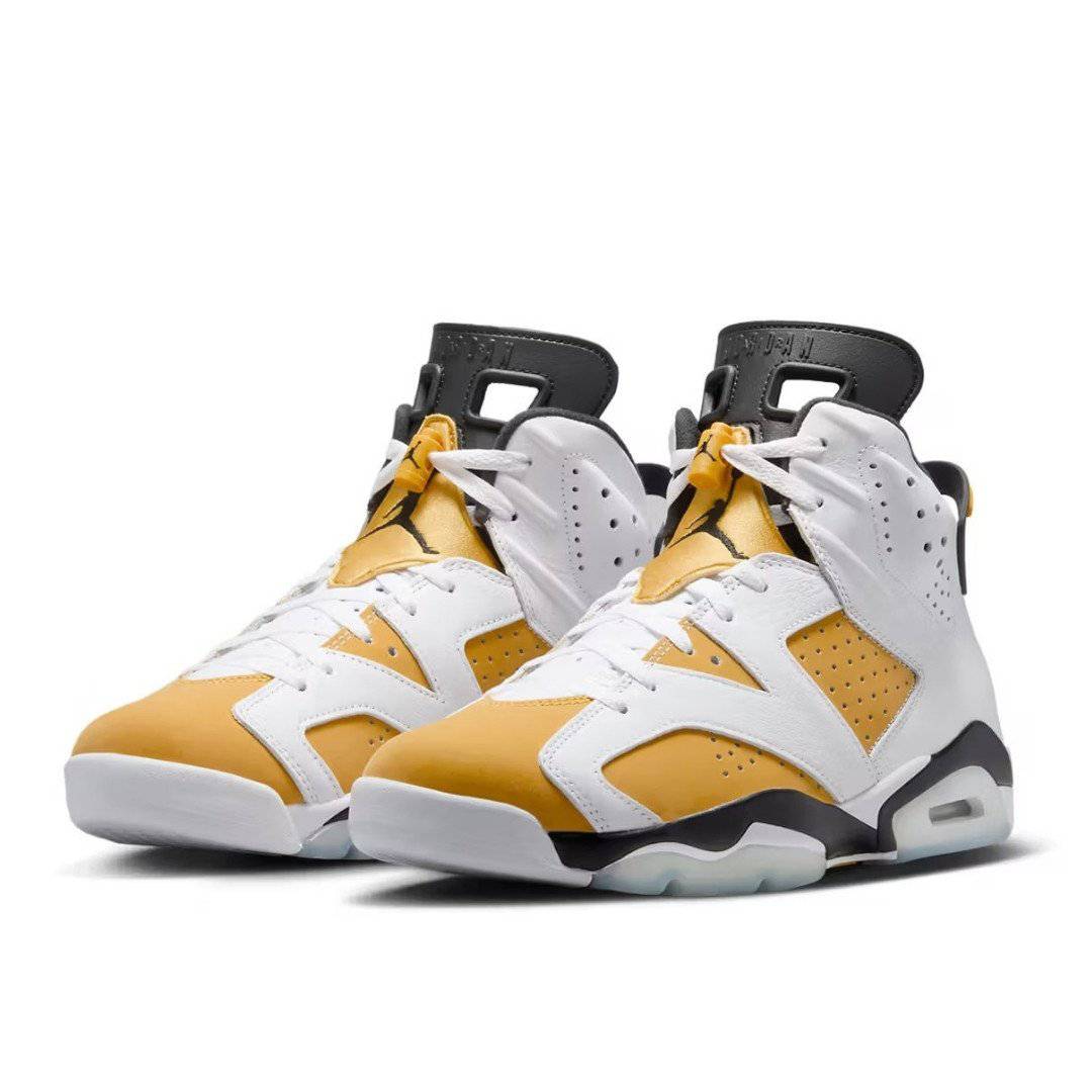 Jordan - Air Jordan 6 Retro - Sneakers - thegoodlife.