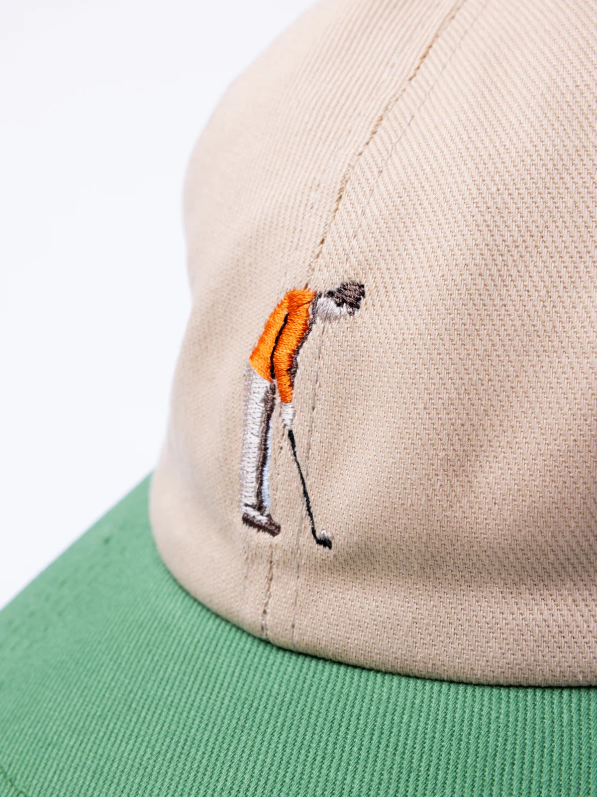 Leuchars Cap In Stone / Green Golf Embroidery