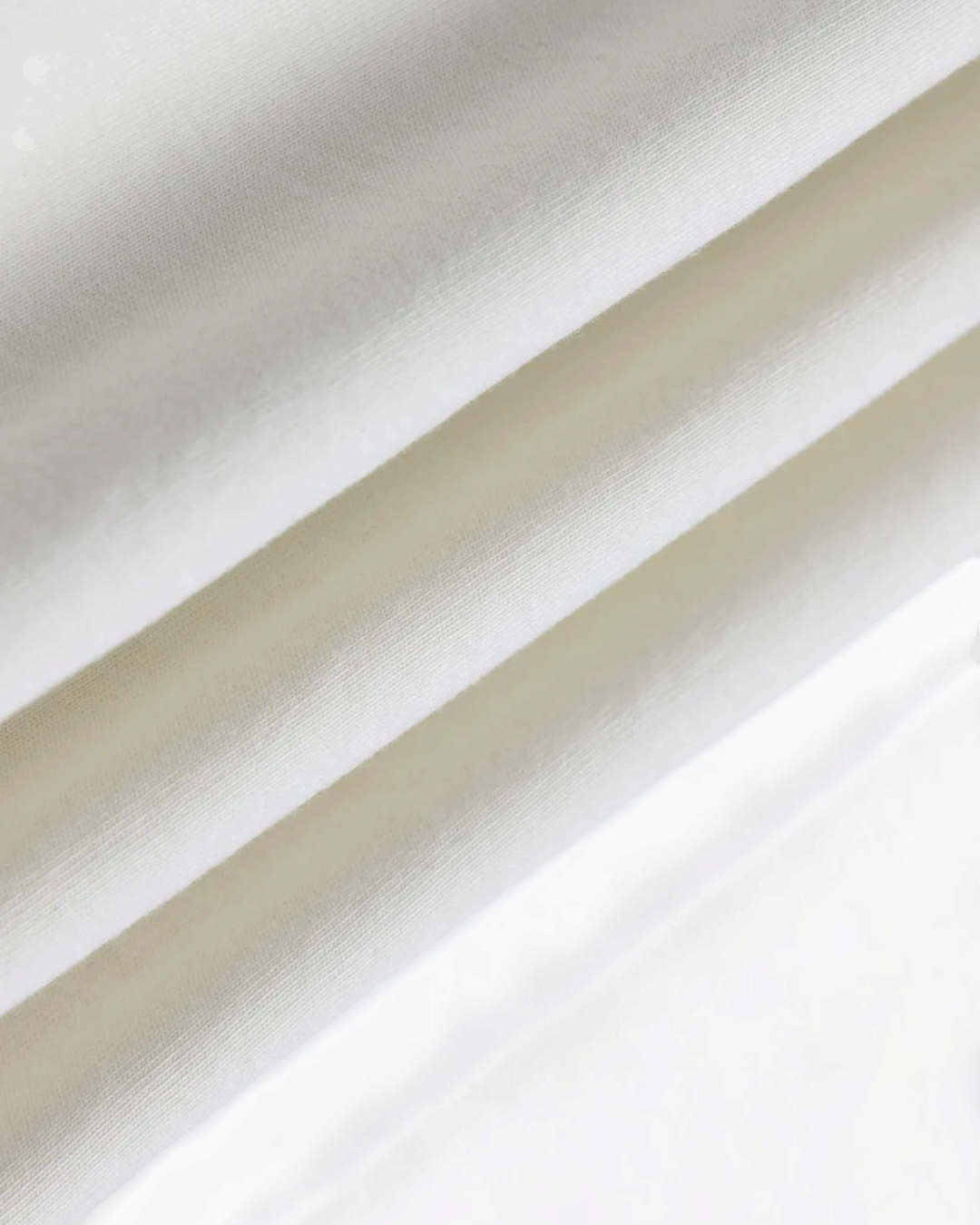 kestin_cargill_t_shirt_celtic_knot_off_white__4_.png