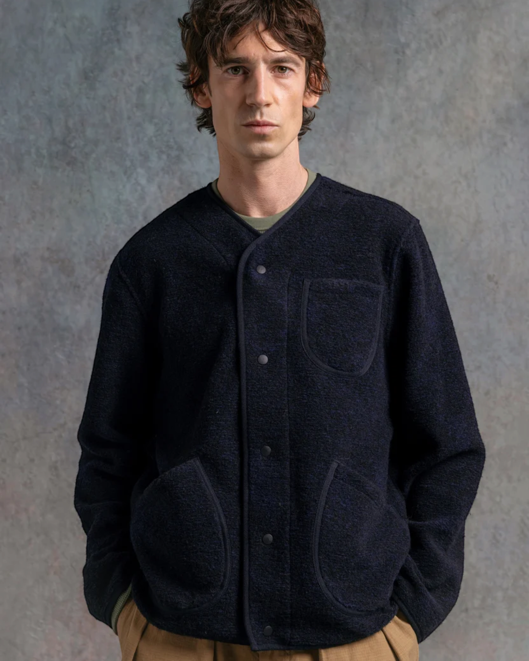 kestin_neist_cardigan_navy__3_.png