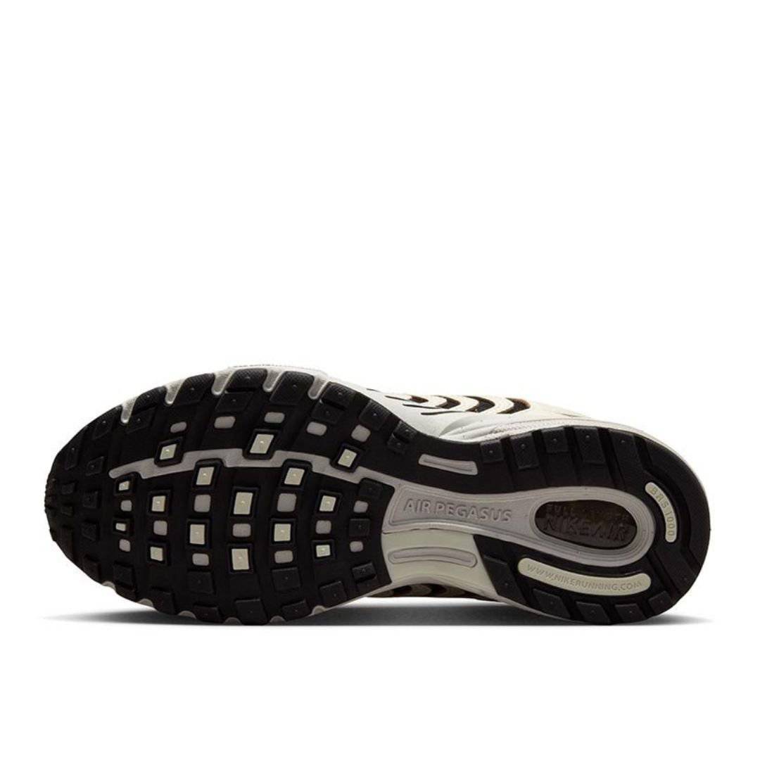 Nike - Air Pegasus 2005 Women's - Sneakers - thegoodlife.