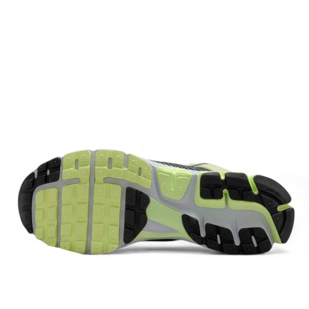 Nike Zoom Vomero 5 Sneakers - thegoodlife.