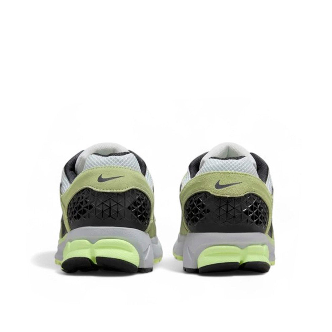 Nike Zoom Vomero 5 Sneakers - thegoodlife.