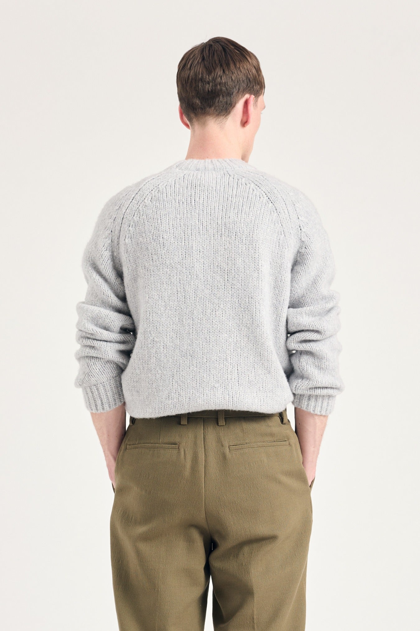 norse_projects_birger_wool_raglan_light_grey_melange_n45_0657__4_.jpg