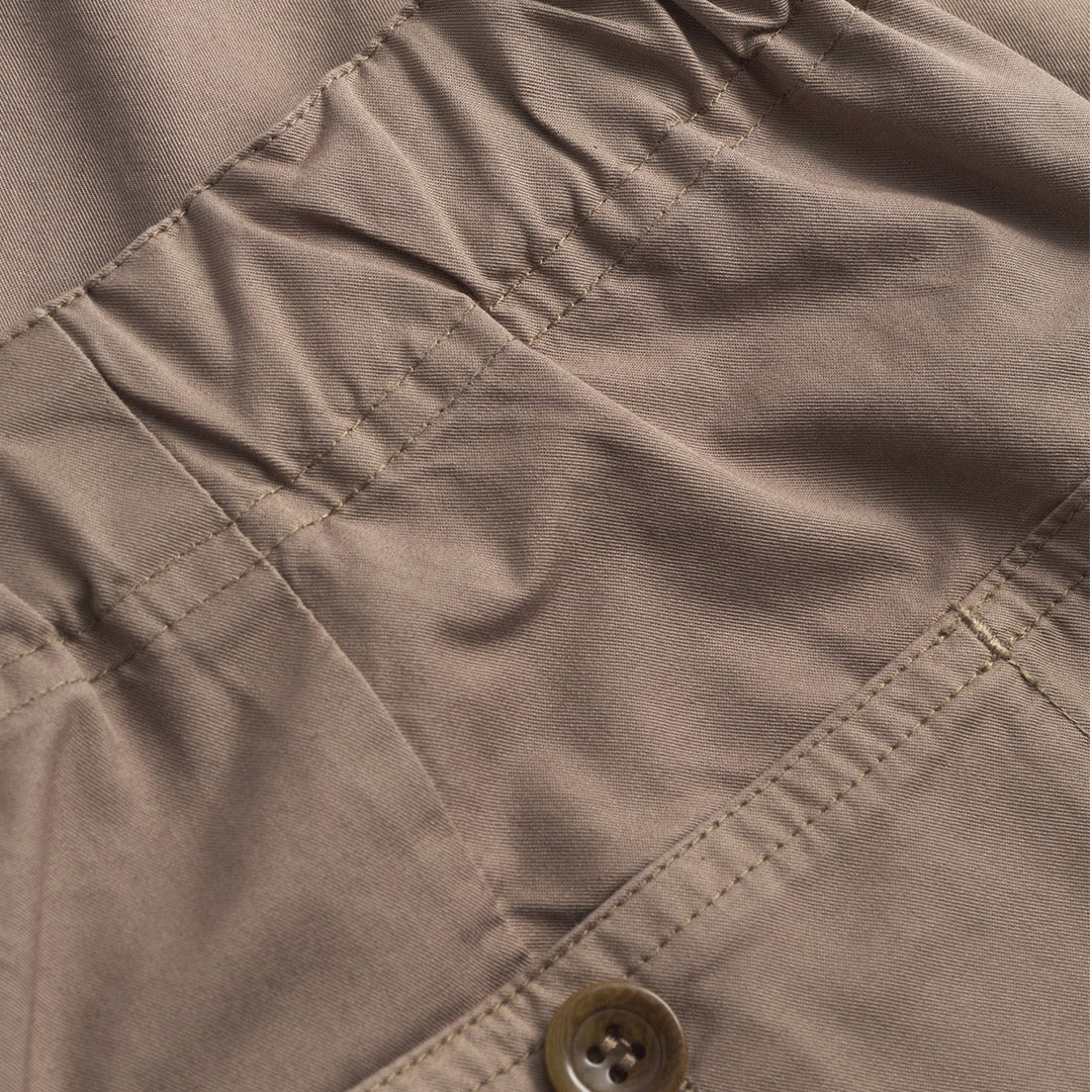 norse_projects_ezra_regular_mineral_dyed_fine_twill_trousers_walnut_n25_0431__7_.jpg