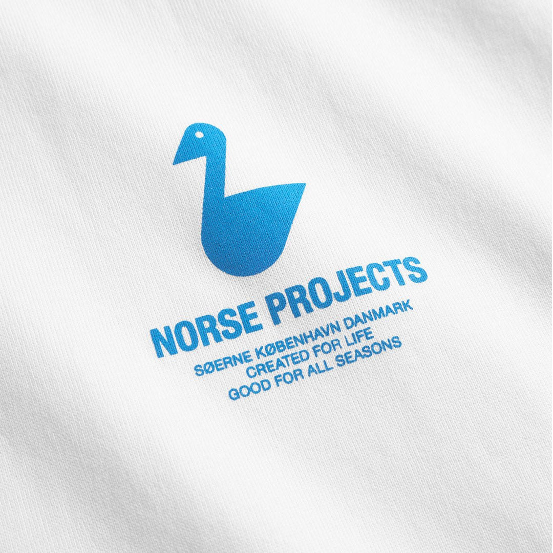 norse_projects_johannes_organic_the_lakes_print_t_shirt_white_n01_0694__5_.jpg