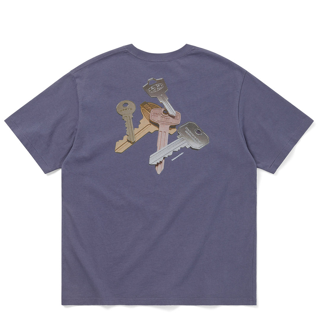 thisisneverthat Key Bundle Tee | thegoodlife. UAE