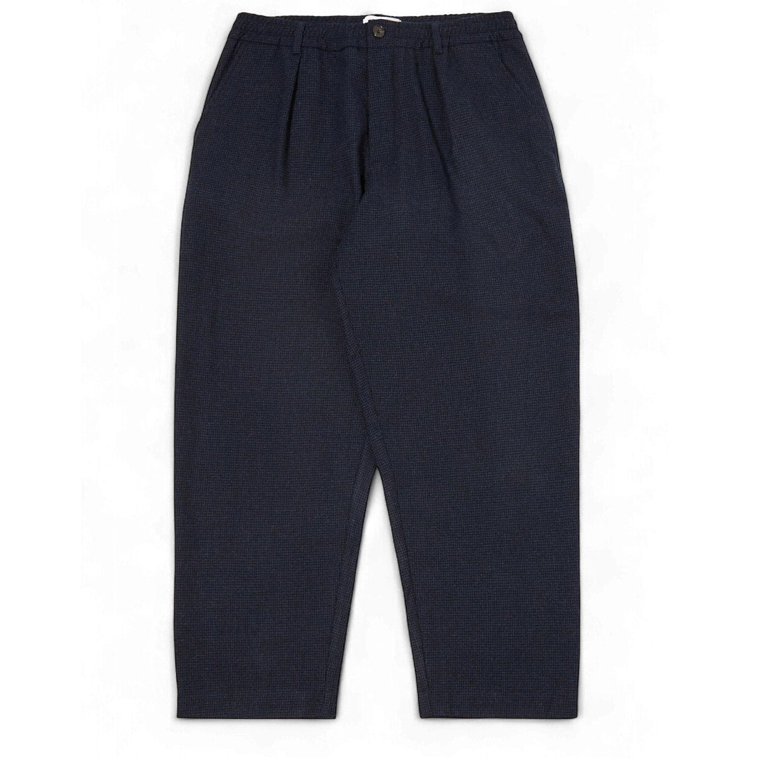 universal_works_navy_brushed_bari_oxford_pant_33663n__1_.jpg