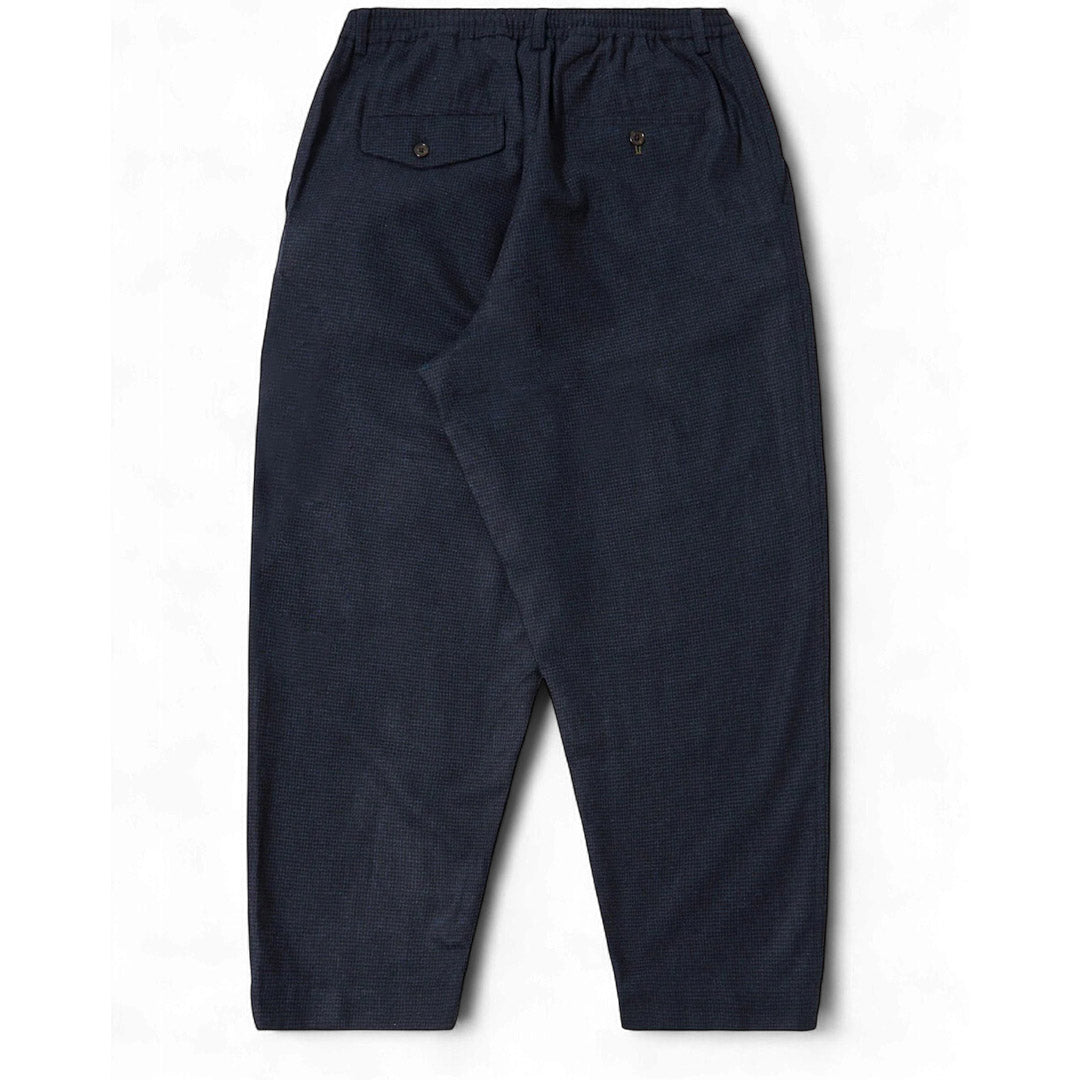 universal_works_navy_brushed_bari_oxford_pant_33663n__8_.jpg