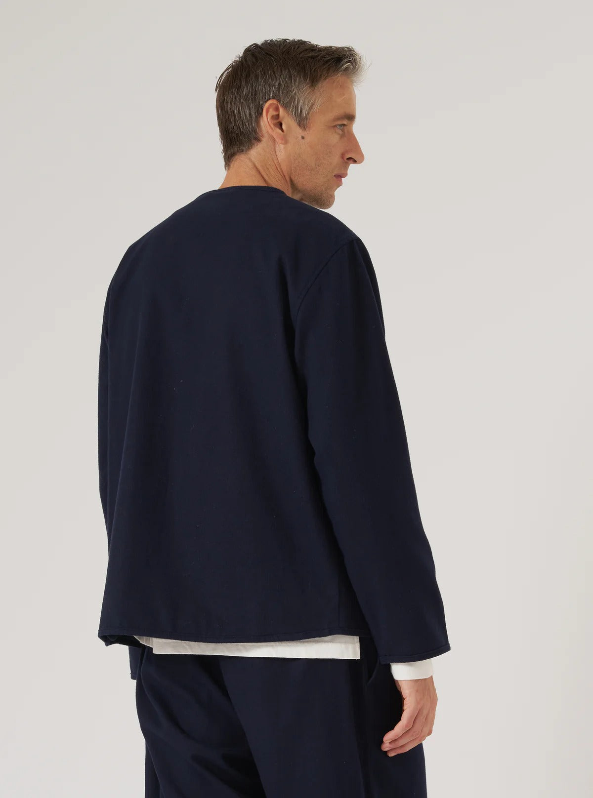 universal_works_navy_brushed_moleskin_parachute_liner_jacket_33196n__2_.jpg