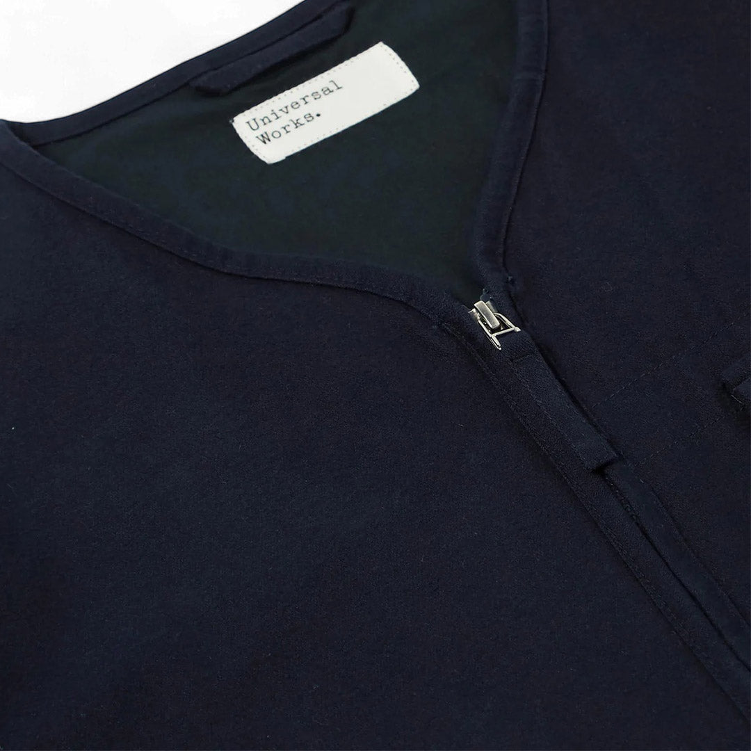 universal_works_navy_brushed_moleskin_parachute_liner_jacket_33196n__7_.jpg